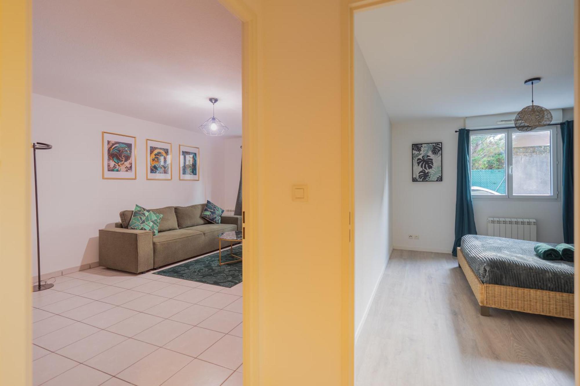 Appartement Tout Equipe A 3 Min Gare Annemasse - Ideal Famille Ou Pro - Parking Inclus Ville-la-Grand Luaran gambar