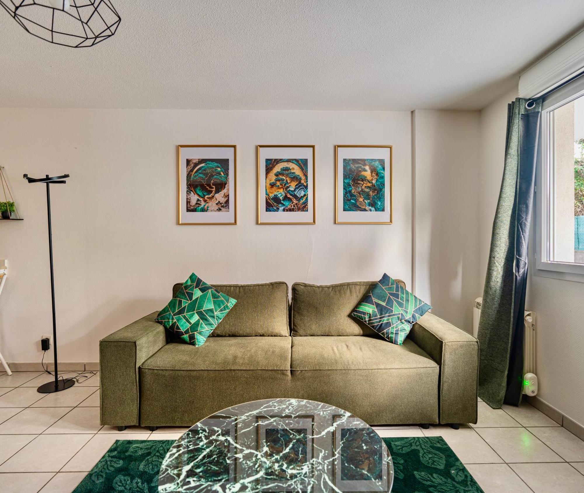 Appartement Tout Equipe A 3 Min Gare Annemasse - Ideal Famille Ou Pro - Parking Inclus Ville-la-Grand Luaran gambar